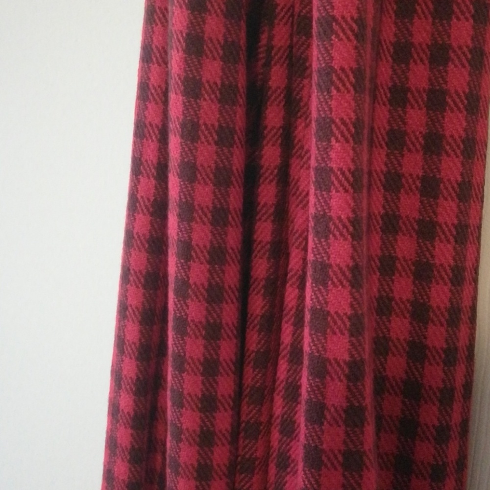 Scarf - Picture 2 of 3